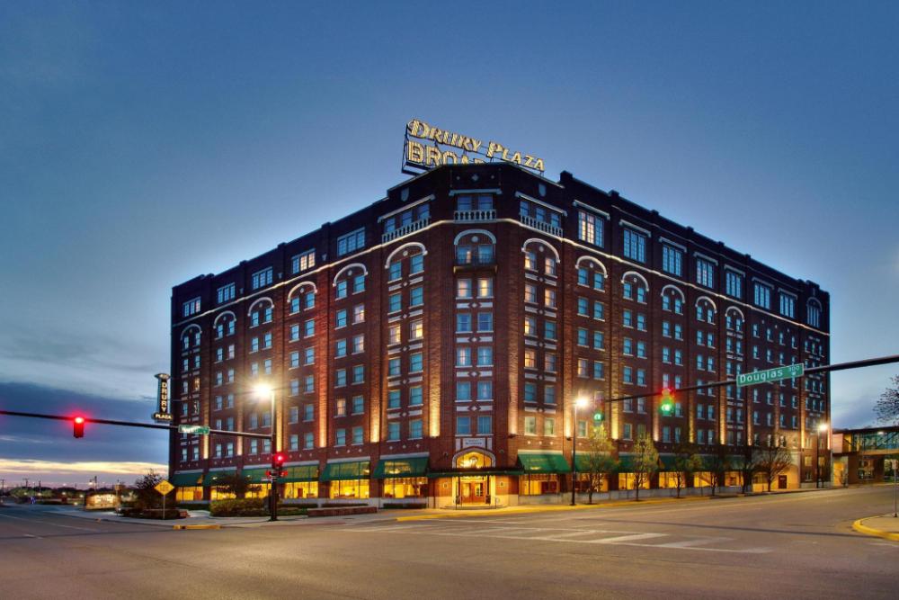 drury plaza hotel broadview wichita