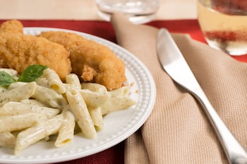 Drury Plaza Hotel Broadview - Wichita,Sedgwick County>>Sedgwick,3 star