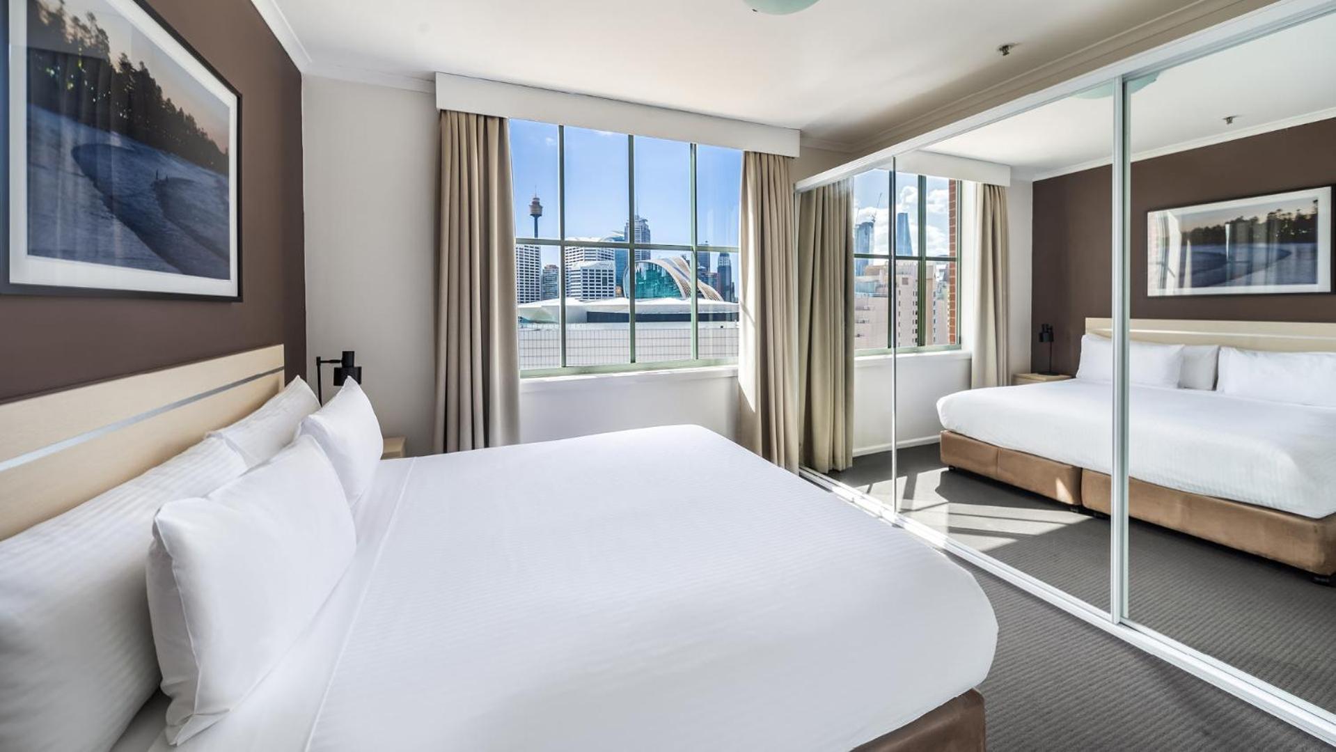 oaks sydney goldsbrough suites