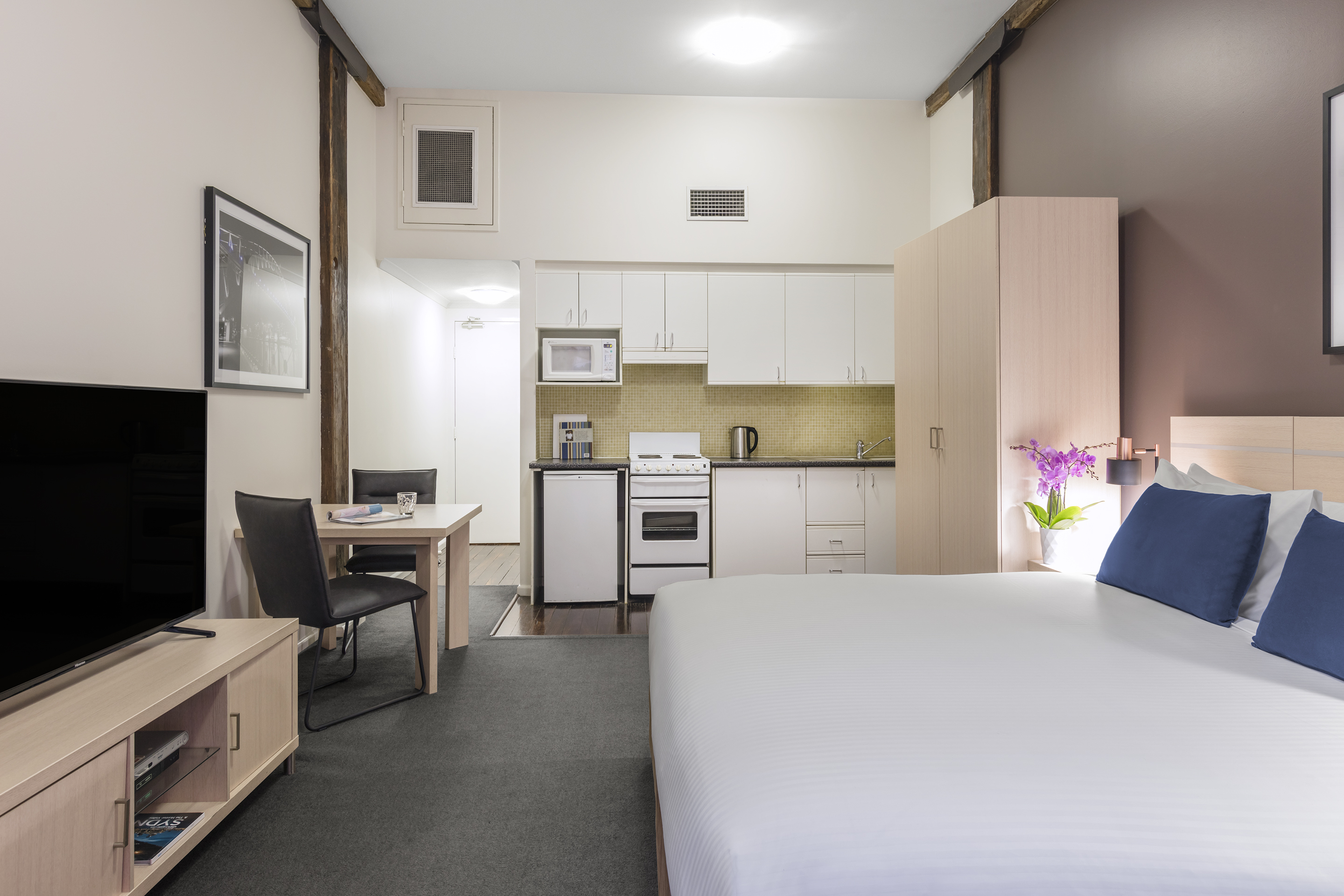 oaks sydney goldsbrough suites