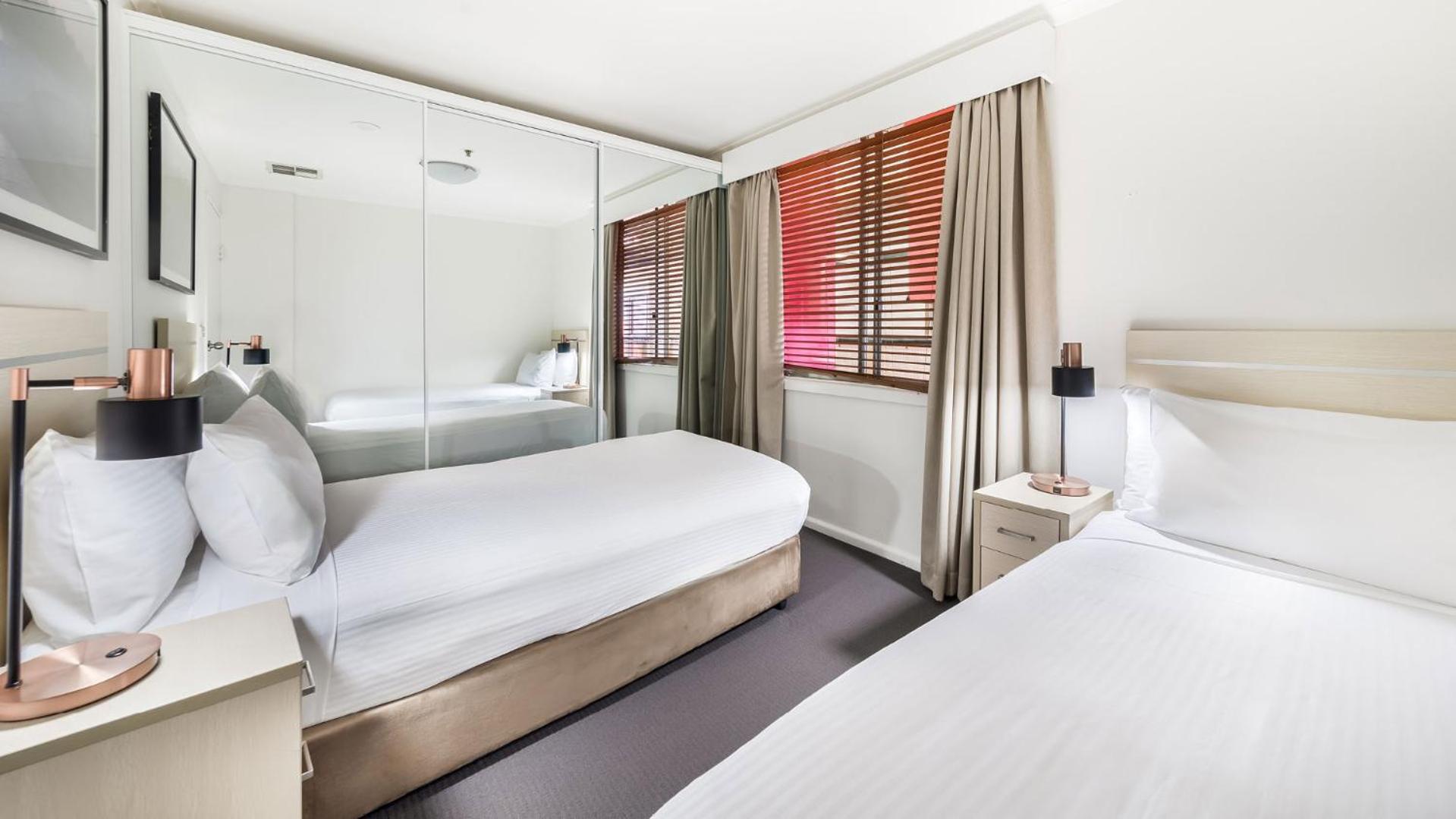 oaks sydney goldsbrough suites