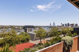 oaks sydney goldsbrough suites