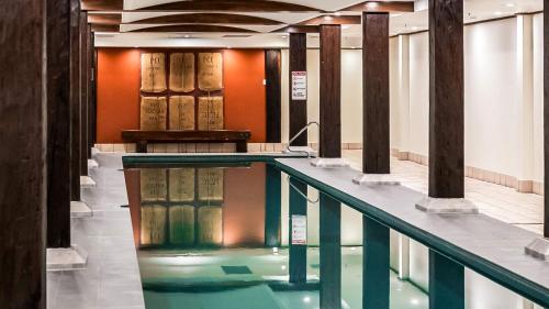 oaks sydney goldsbrough suites