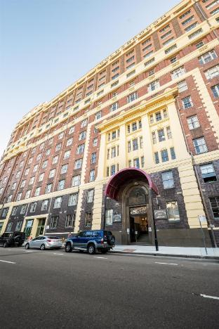 oaks sydney goldsbrough suites