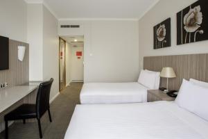 metro hotel marlow sydney central