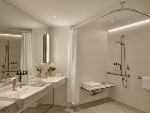 crowne plaza sydney coogee beach by ihg