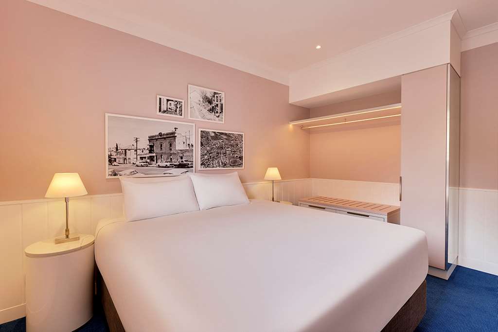 adina apartment hotel sydney chippendale