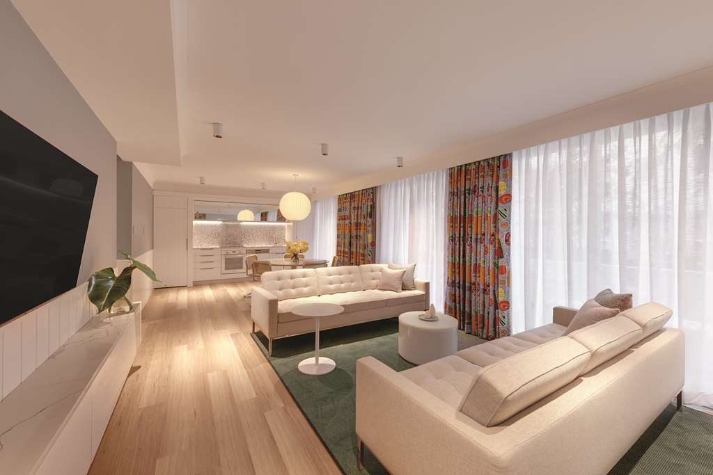 adina apartment hotel sydney chippendale