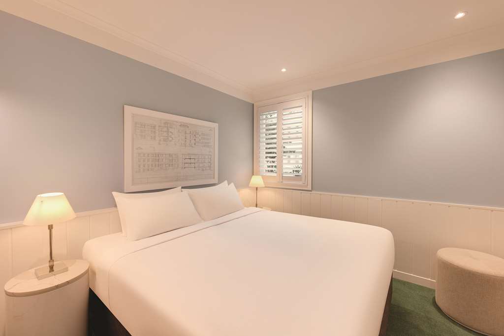 adina apartment hotel sydney chippendale