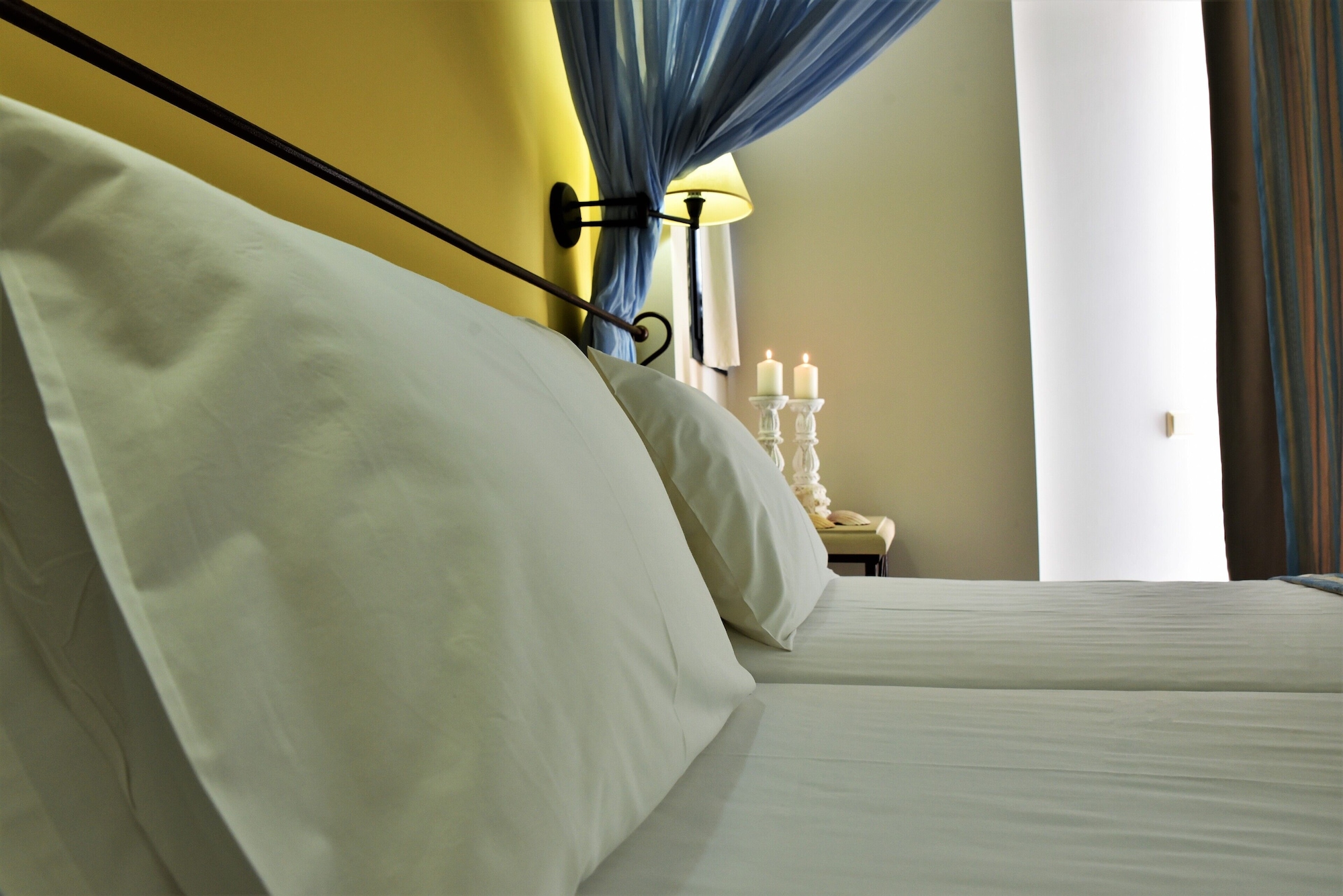 golden bay aparthotel