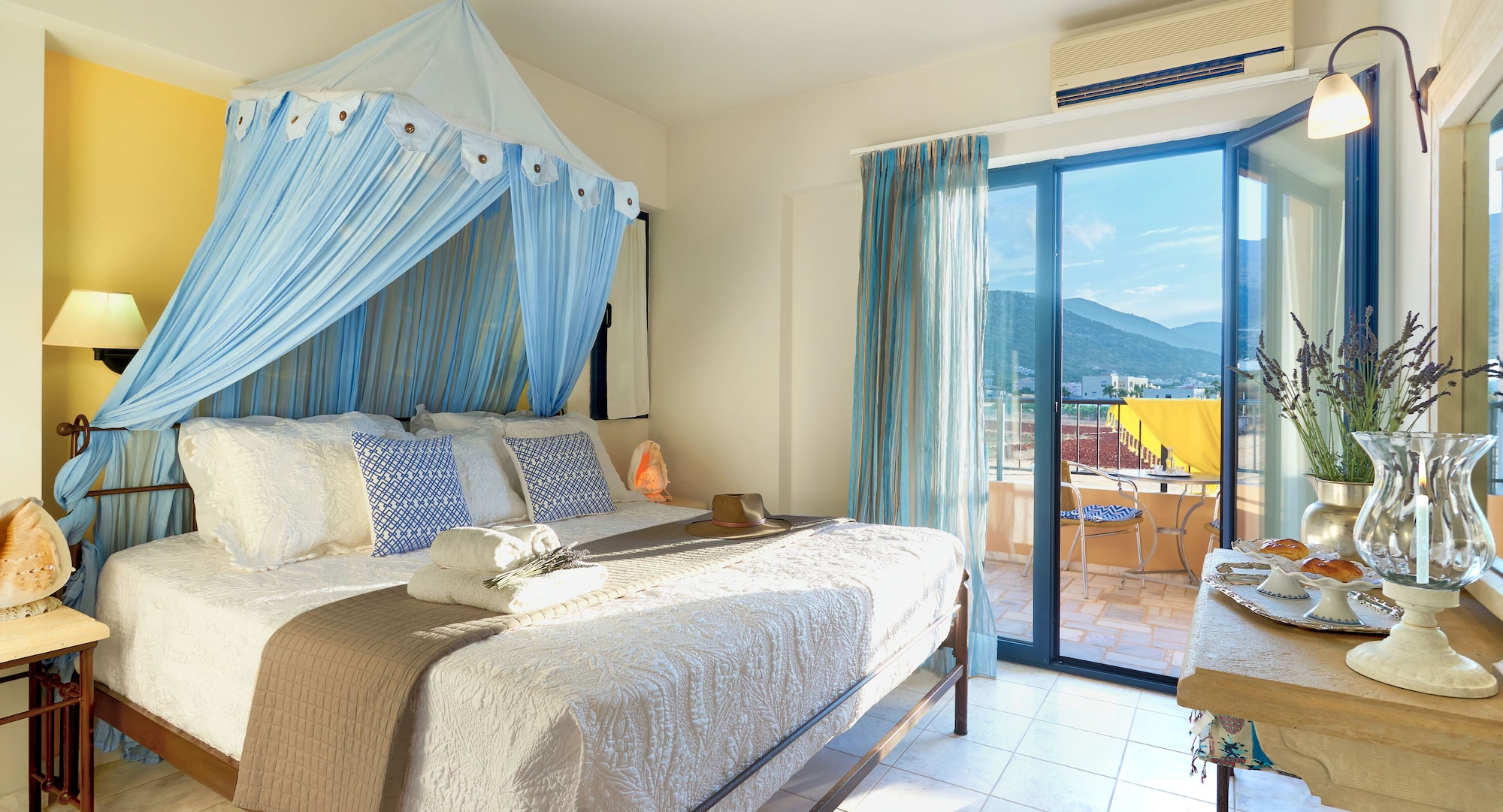 golden bay aparthotel