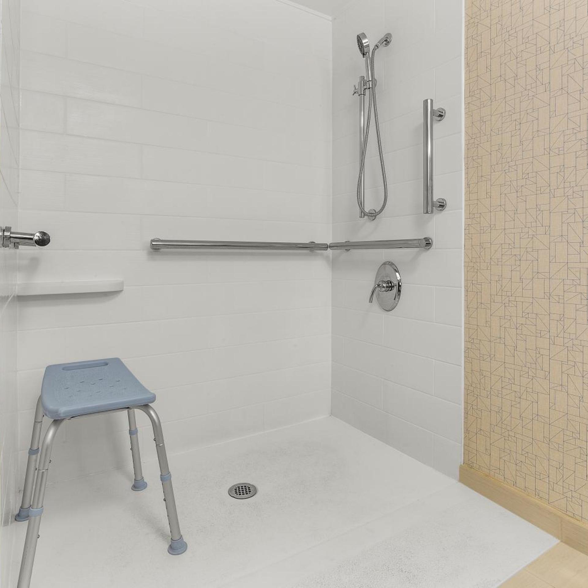 holiday inn express and suites tacoma by ihg