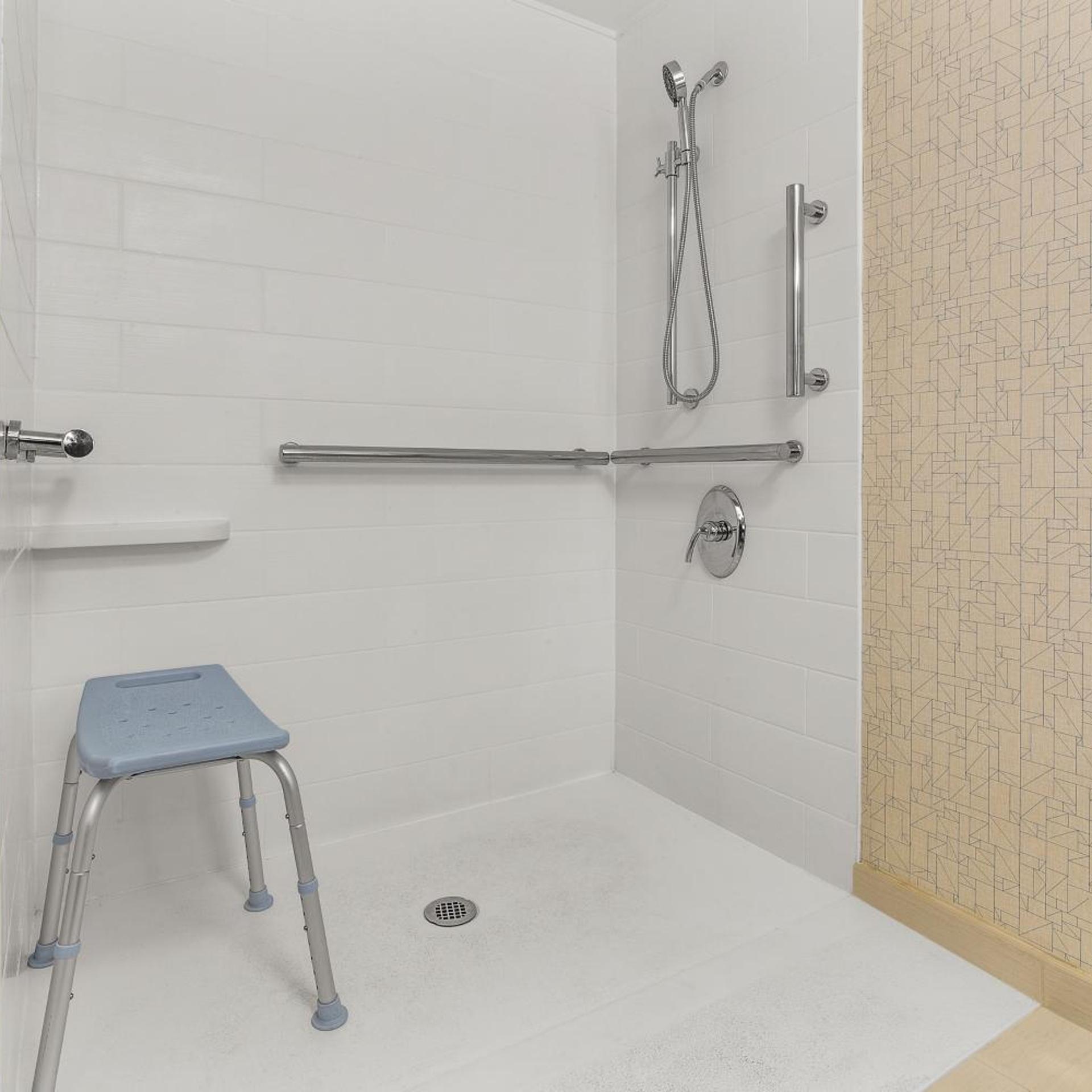 holiday inn express and suites tacoma by ihg
