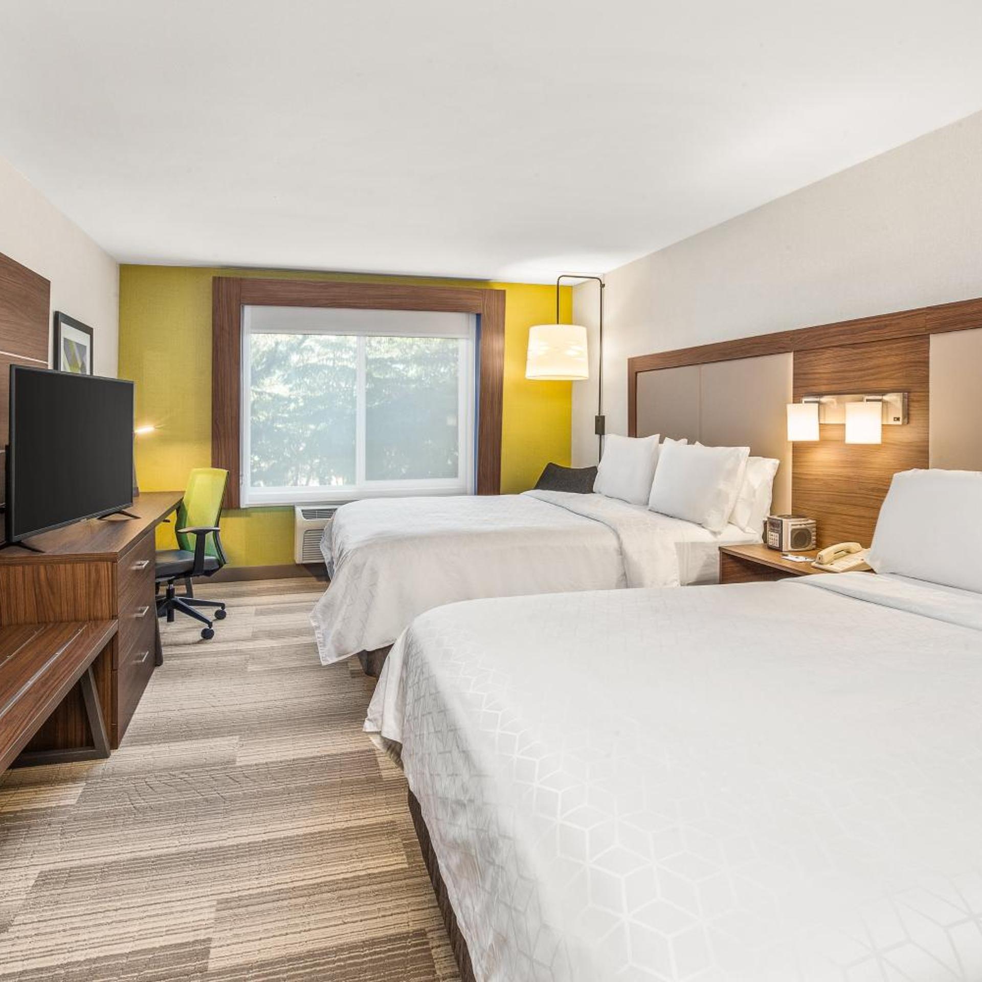 holiday inn express and suites tacoma by ihg