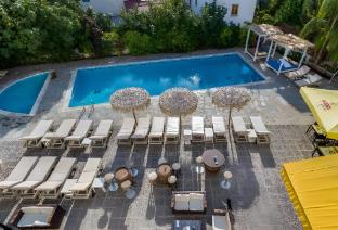 antonis g hotel apartments