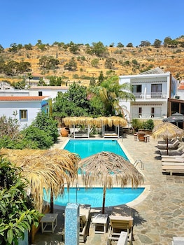 antonis g hotel apartments