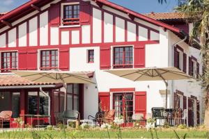hotel laminak