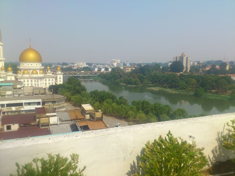 gocos hotel