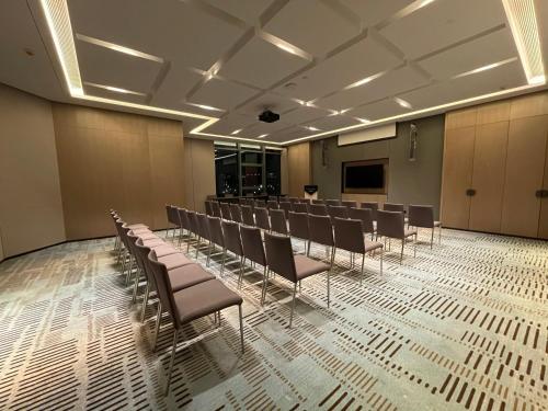 sofitel hangzhou yingguan