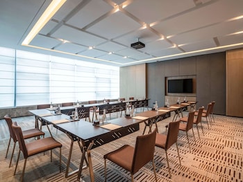 sofitel hangzhou yingguan