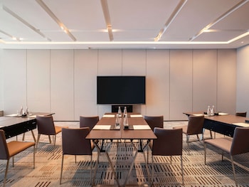 sofitel hangzhou yingguan