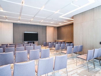 sofitel hangzhou yingguan