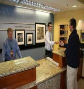 hampton inn and suites jacksonville deerwood park