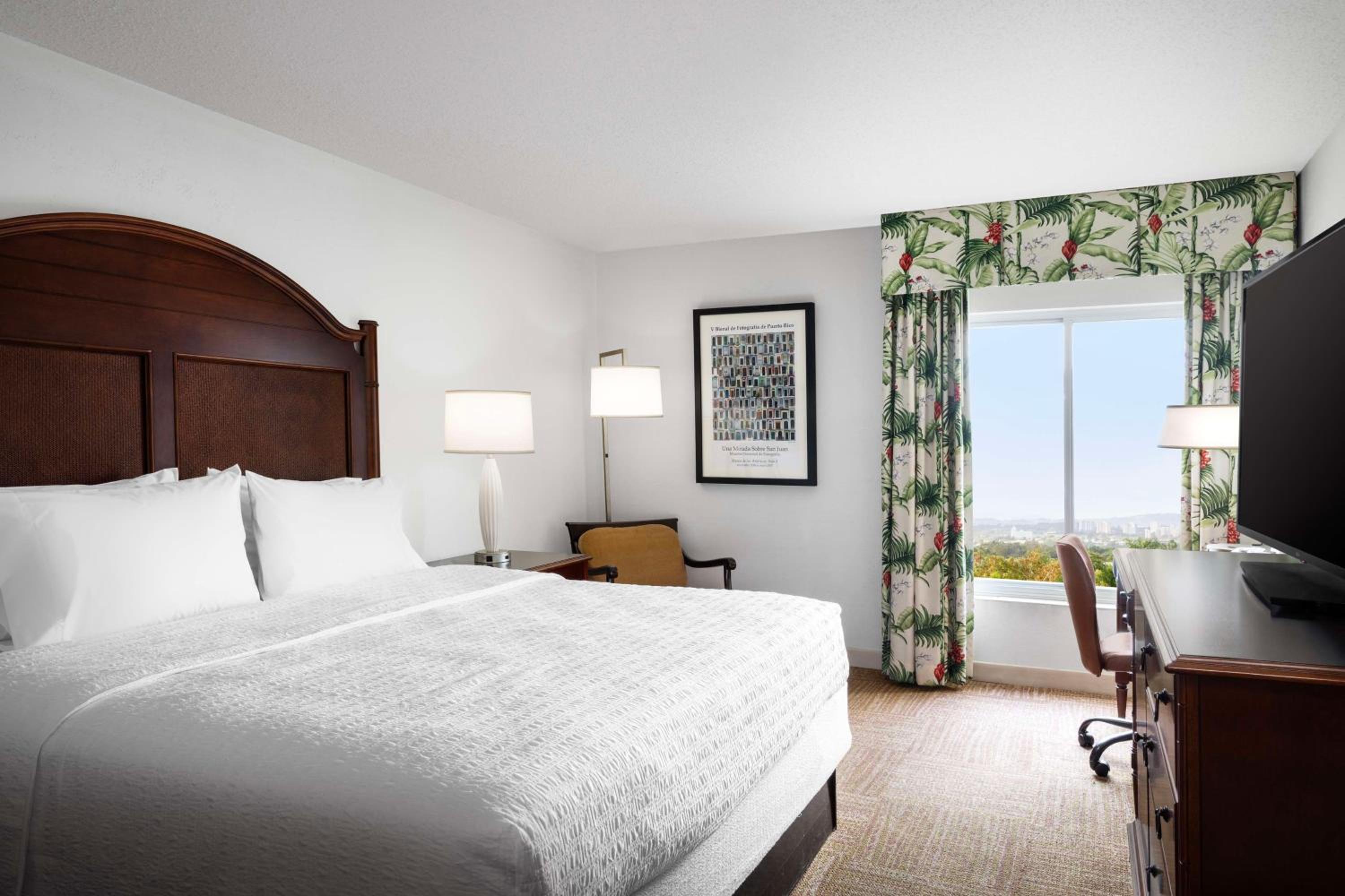 hampton inn and suites san juan