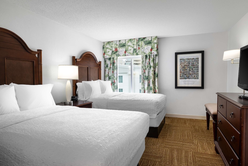hampton inn and suites san juan