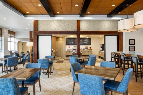 hampton inn and suites san juan