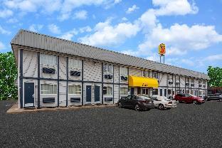 super 8 by wyndham wooster