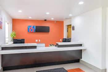 motel 6 grand prairie tx near six flags drive