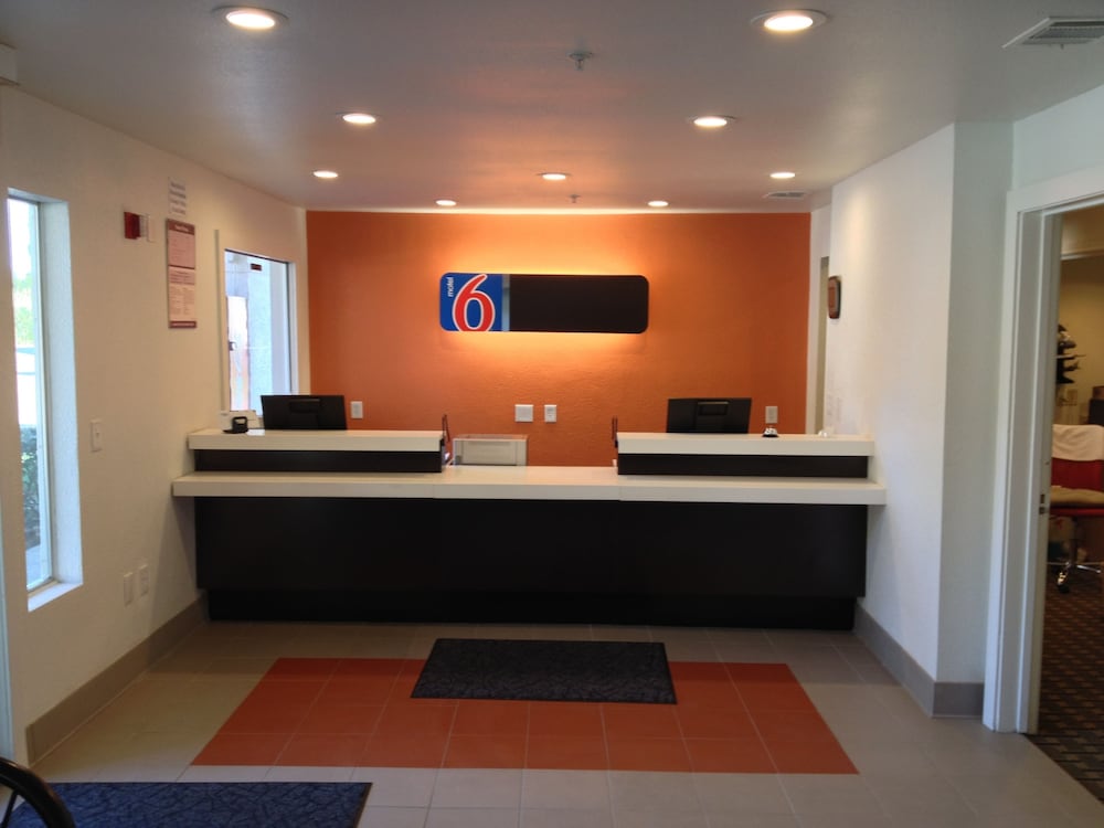 motel 6 grand prairie tx near six flags drive