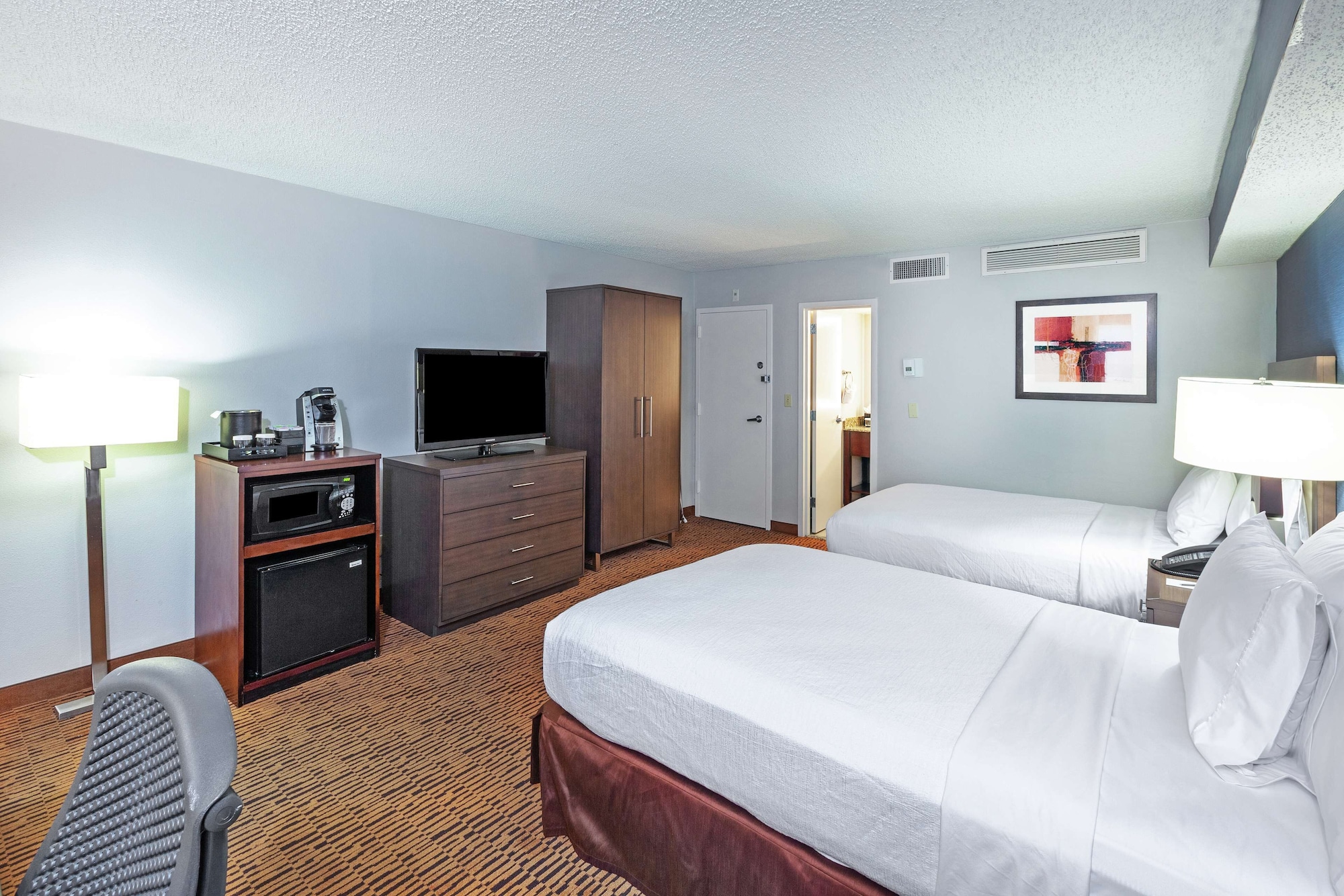 embassy suites by hilton dallas market center