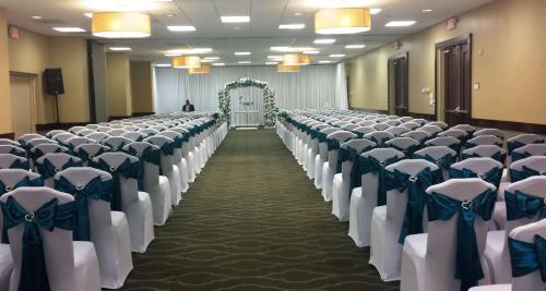 embassy suites by hilton dallas market center
