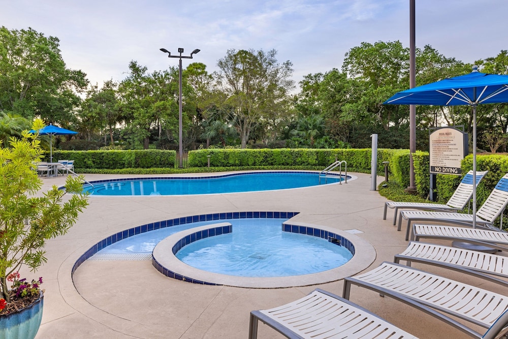 marriotts imperial palm villas