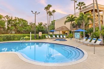 marriotts imperial palm villas