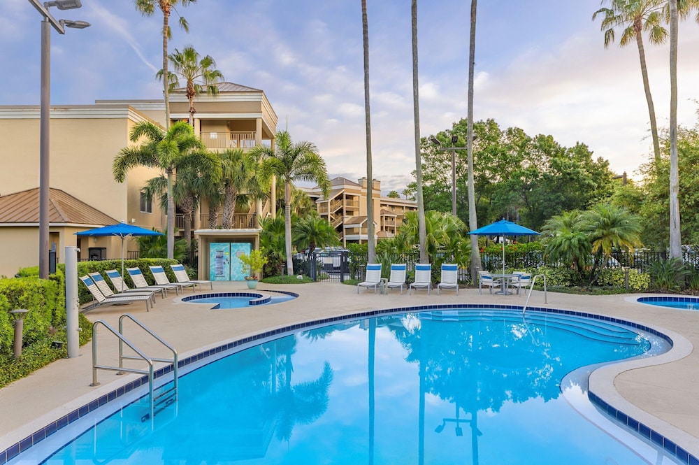 marriotts imperial palm villas