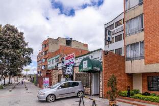 hotel casa victoria av 30