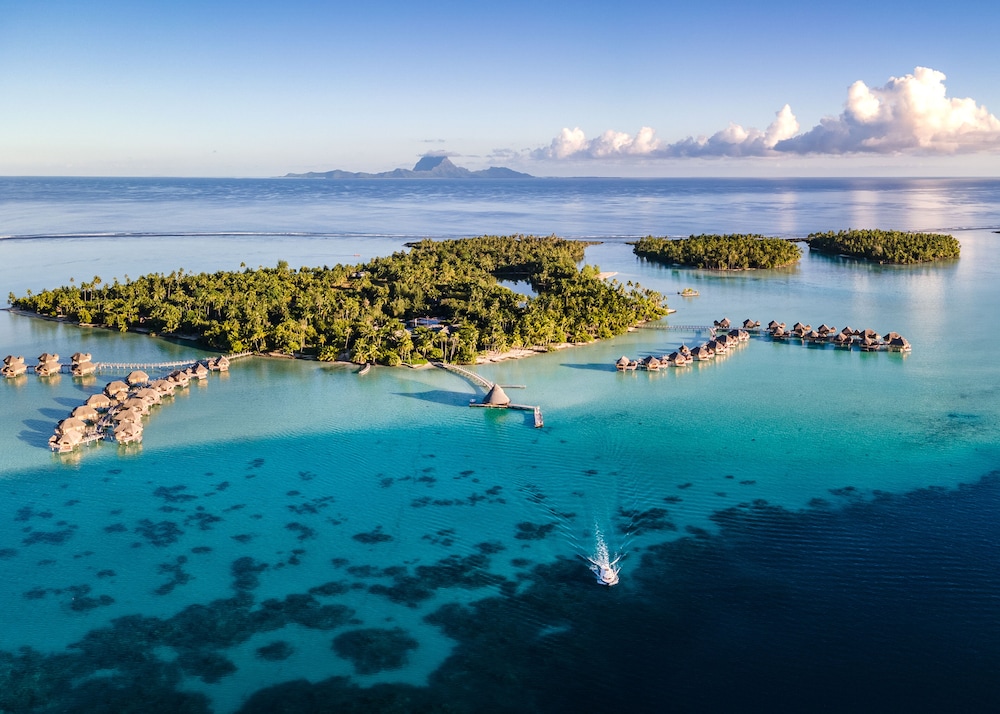 le tahaa island resort and spa