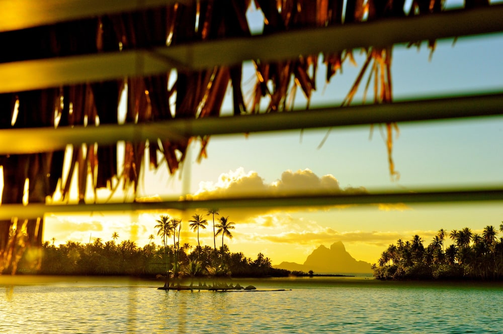 le tahaa island resort and spa