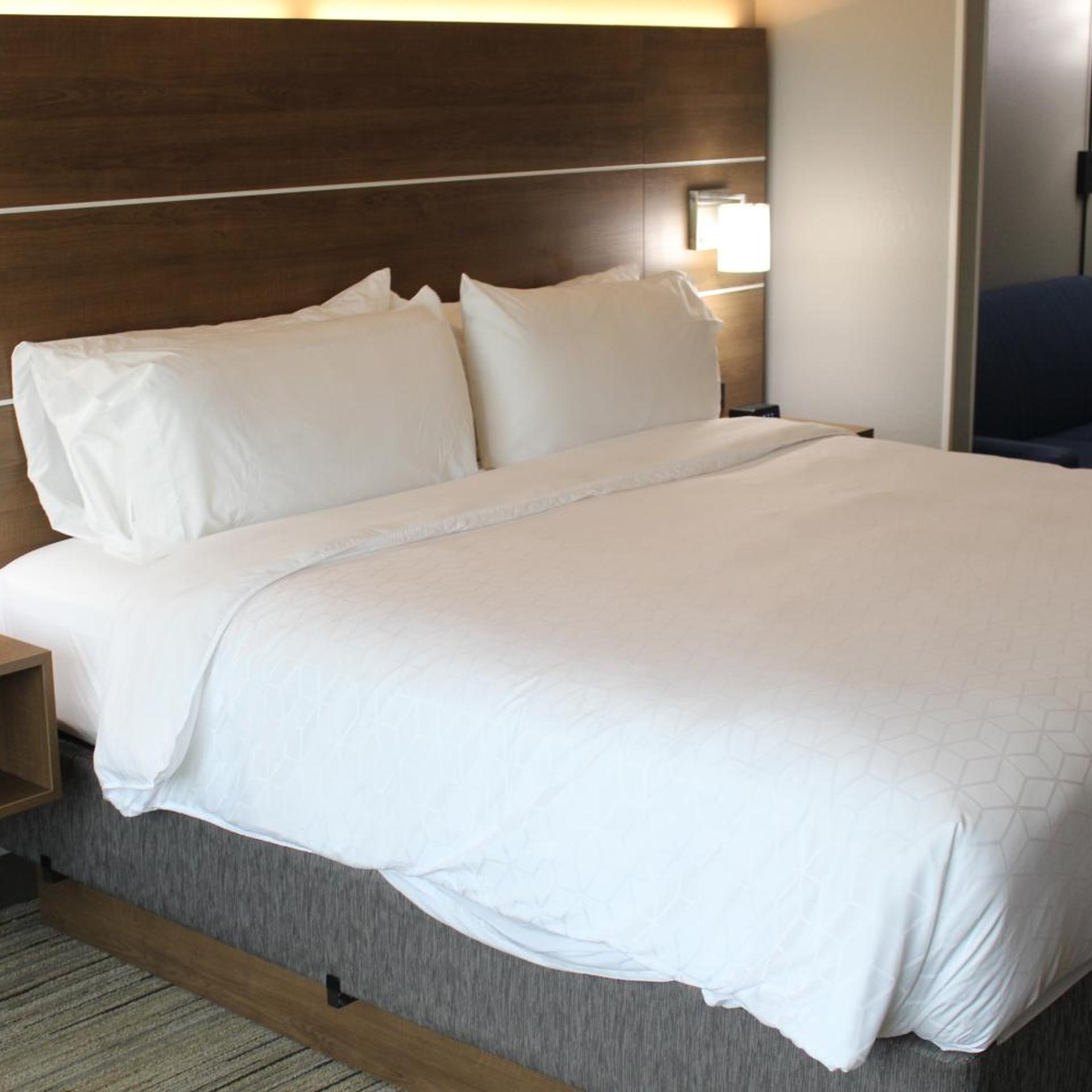 holiday inn express and suites enterprise an ihg hotel