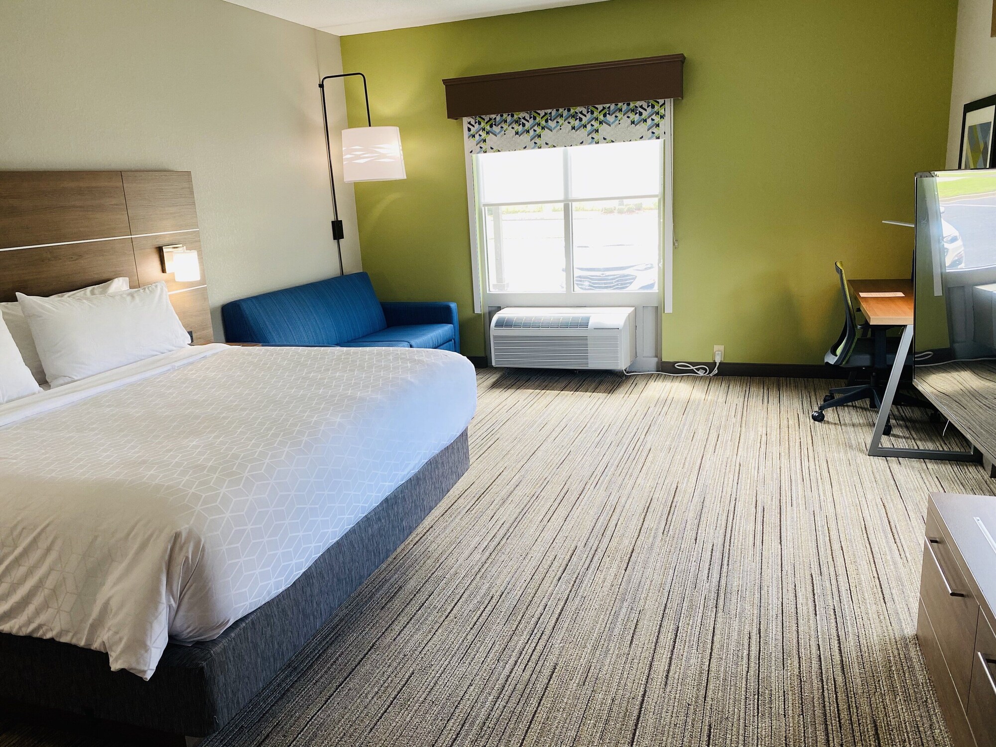 holiday inn express and suites enterprise an ihg hotel