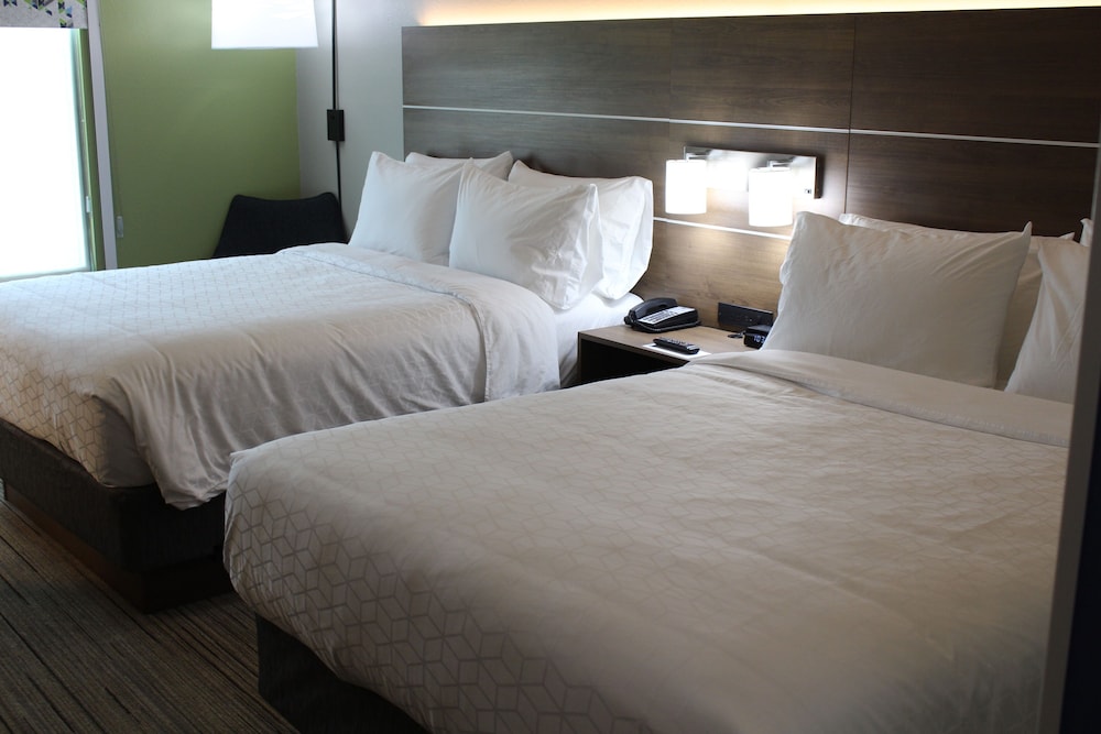 holiday inn express and suites enterprise an ihg hotel