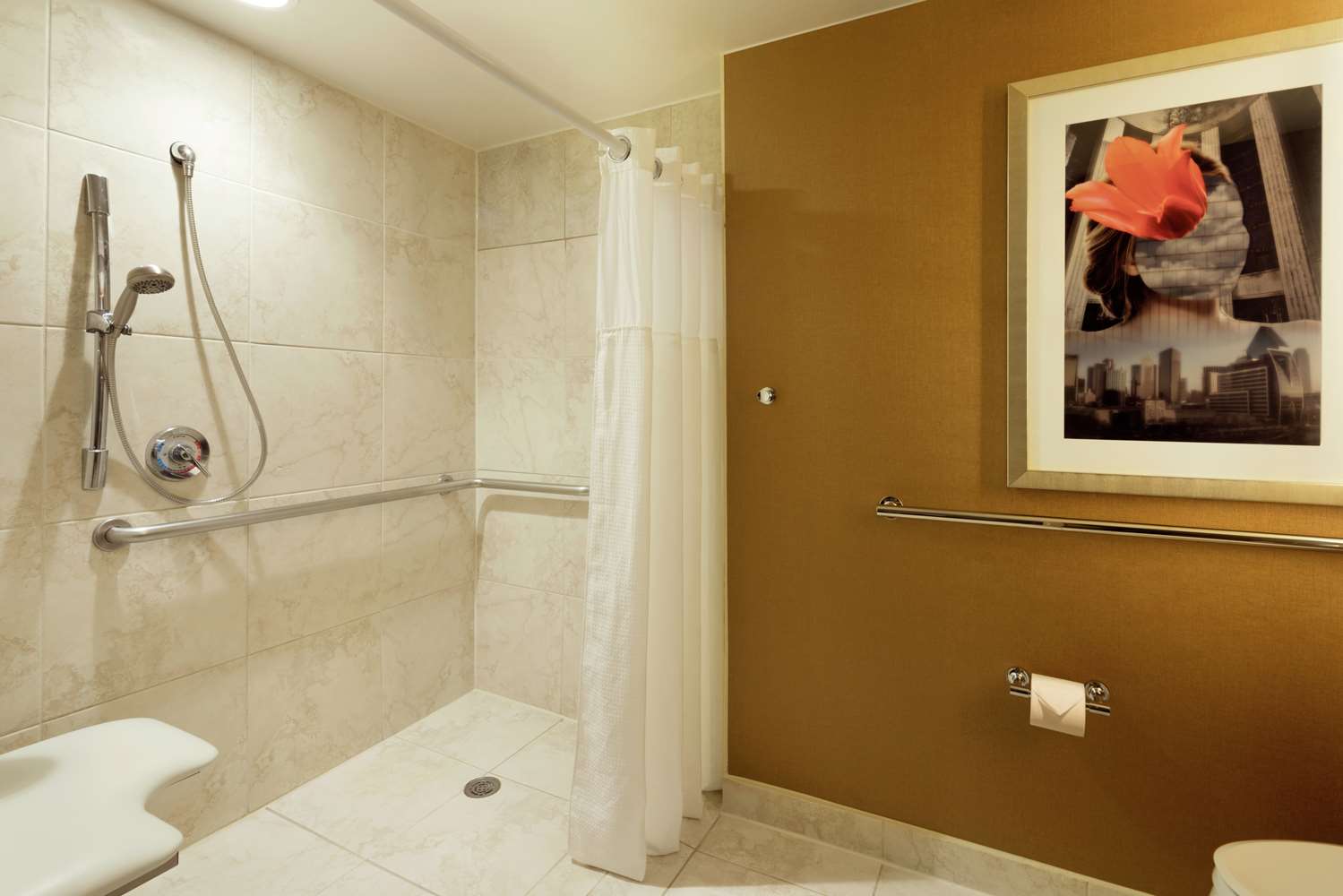 doubletree by hilton dallas campbell centre