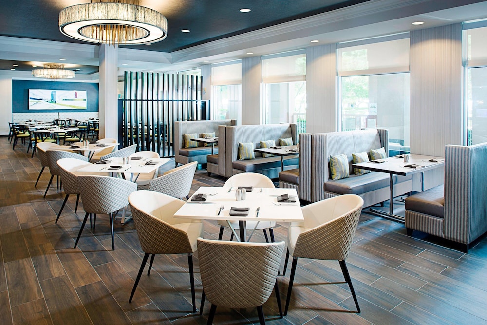 dallas marriott suites medical market center
