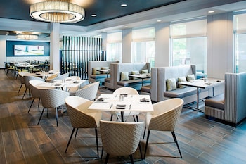 dallas marriott suites medical market center