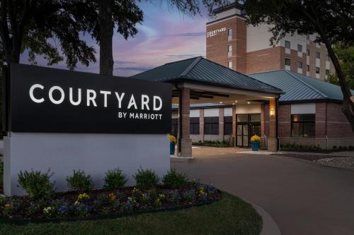 courtyard by marriott dallas addison quorum drive
