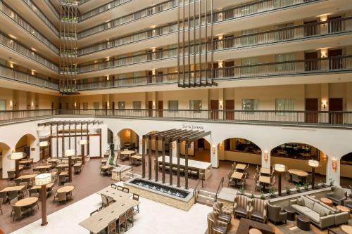 embassy suites by hilton dallas love field