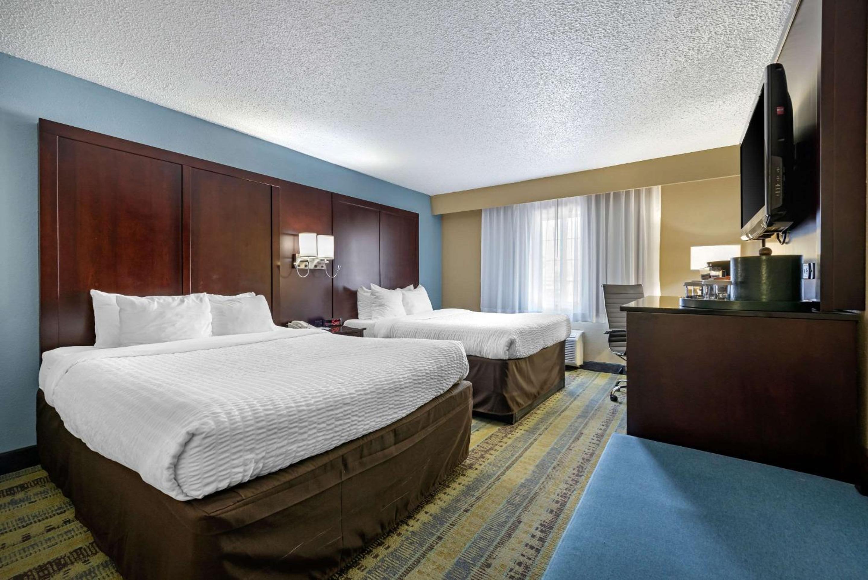 clarion hotel conference center north